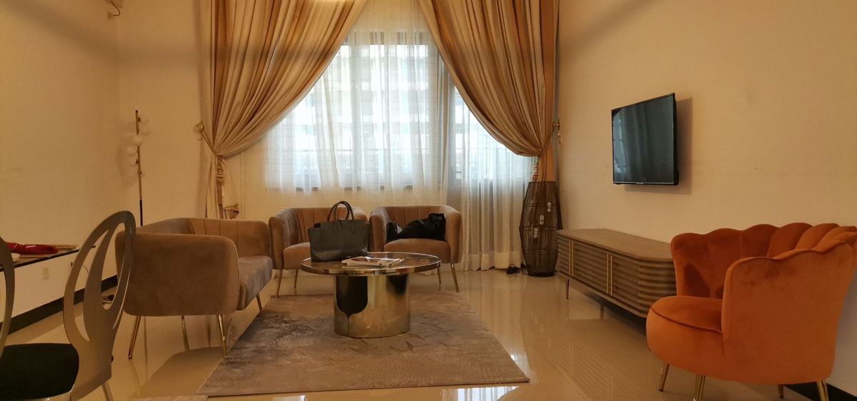Salon d’un appartement meublé ICAZI Séjours